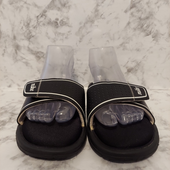 Pre-owned 2015 nike comfort slides - Picture 3 of 8